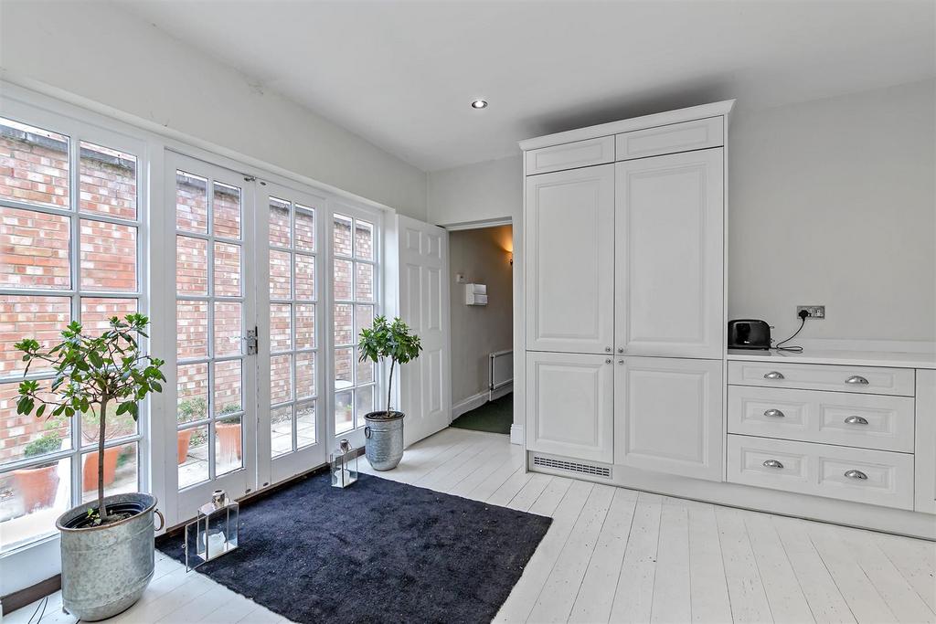75 Catherine Street-15.jpg