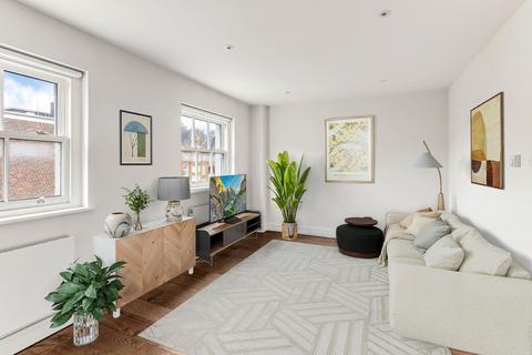 undefined, Highgate Hill, Archway