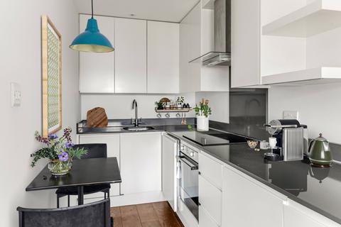 1 bedroom apartment for sale, Highgate Hill, Archway, N19