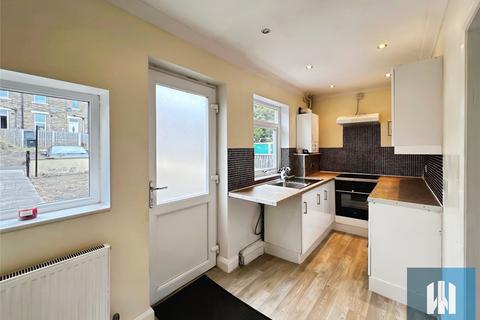 2 bedroom terraced house to rent, Elizabeth Street, Elland, HX5