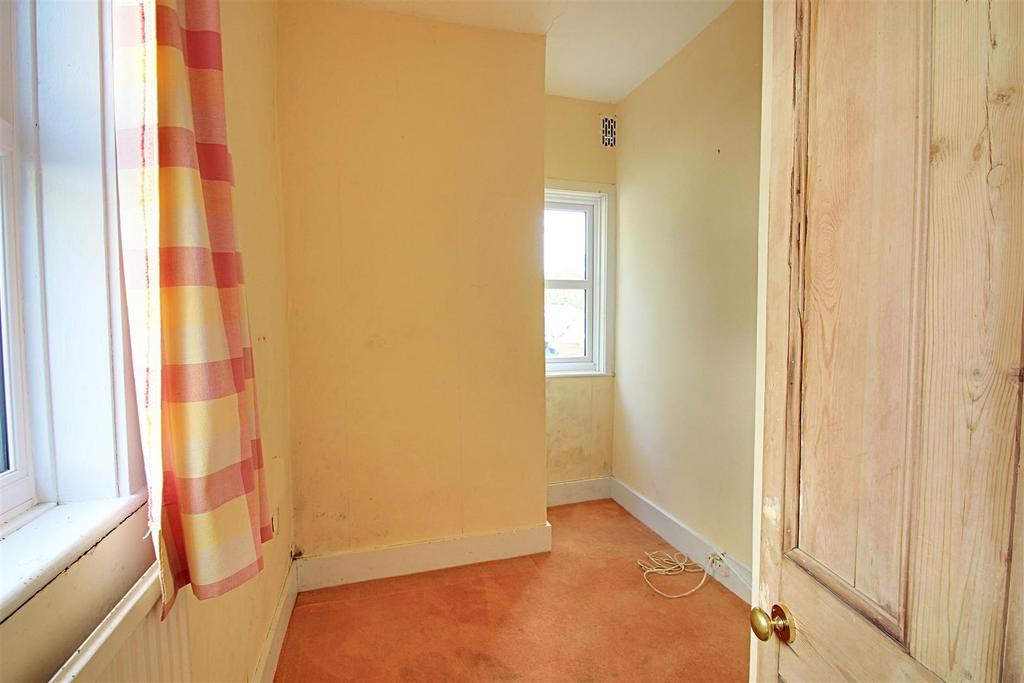Bedroom 3.jpg