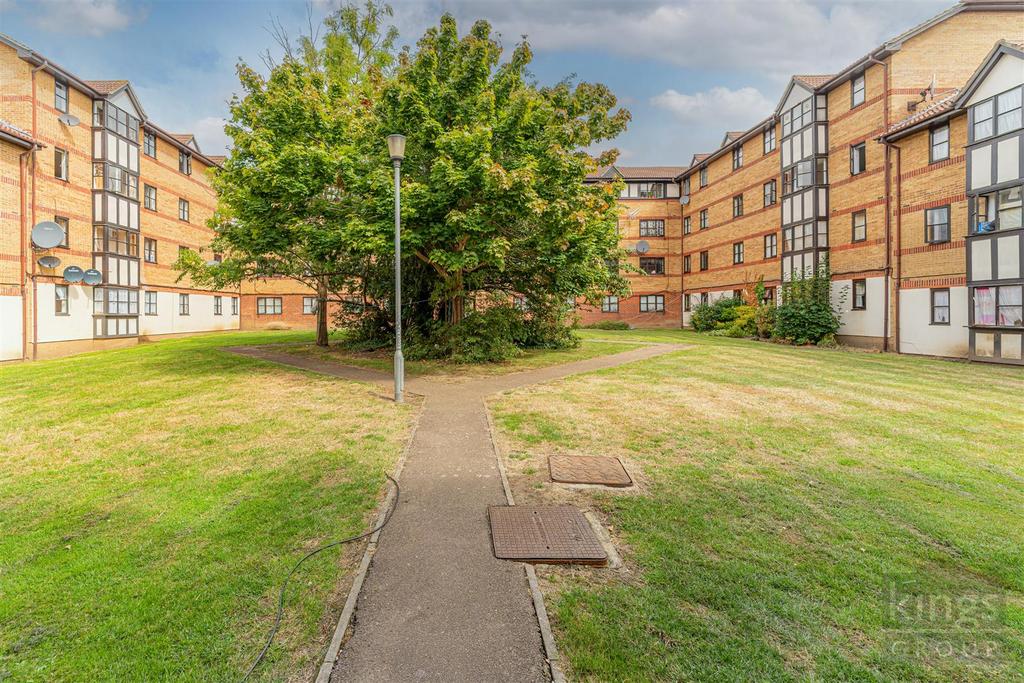 Somerset Gardens