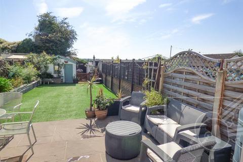 9 Plane Avenue, Northfleet, Gravesend, DA11 9QB