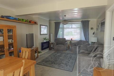 9 Plane Avenue, Northfleet, Gravesend, DA11 9QB