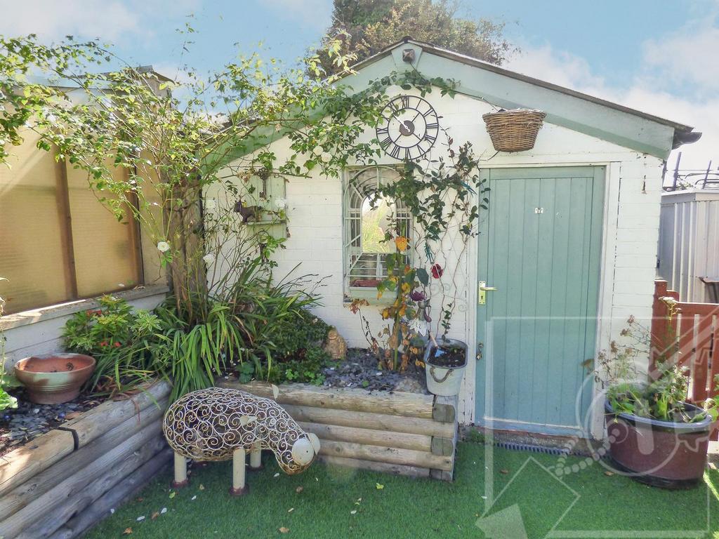 Shed