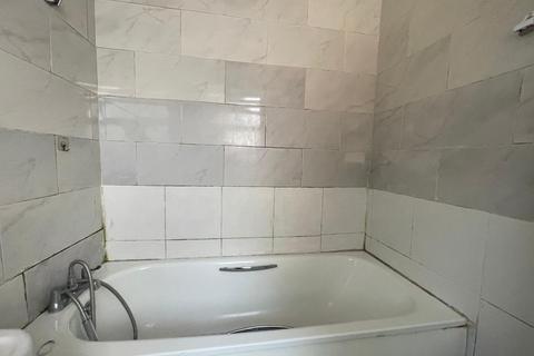 3 bedroom terraced house to rent, Walsall WS2
