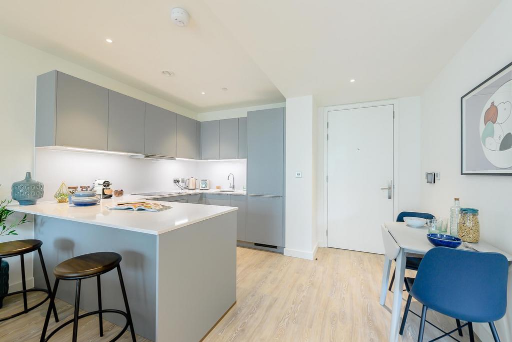 B2471ec03b16ec8d9173ba8d9c48