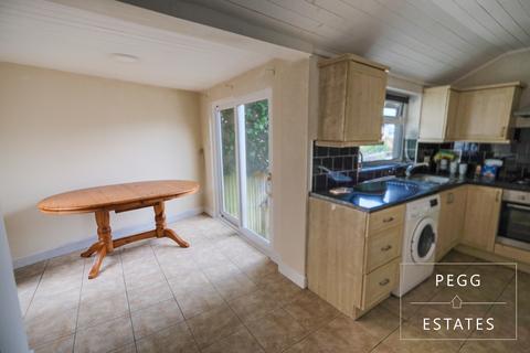 3 bedroom bungalow for sale, Perinville Road, Torquay