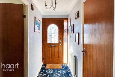 2 bedroom bungalow for sale, Osprey Road, Leicester