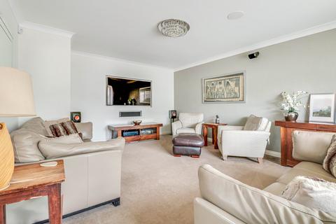 123 Burlescoombe Road, Southend-on-sea, SS1 3PT