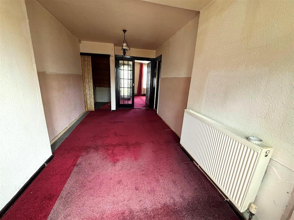 Dining room 2.jpg