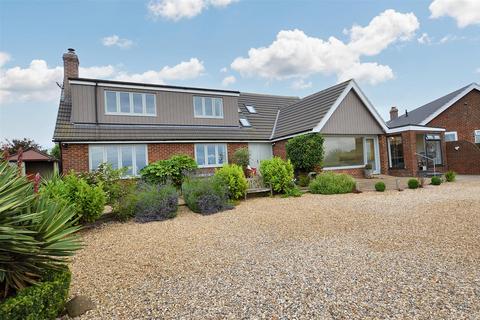 5 bedroom detached house for sale, Cromer Road, Beeston Regis, Sheringham
