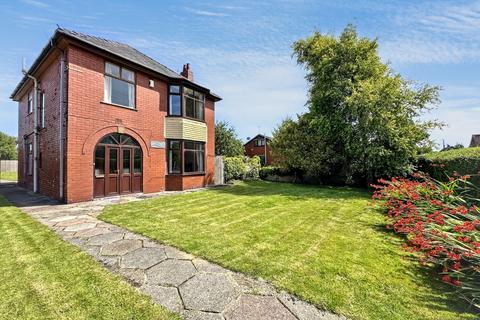 4 bedroom detached house for sale, Ellesmere, Rosslyn Avenue, Preesall