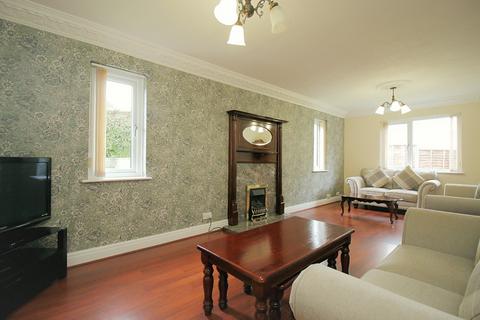 5 bedroom detached house for sale, Allerton Road, Allerton, Bradford, BD15