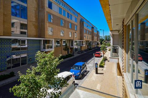 undefined, Great Northern Road, CB1