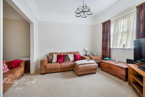 undefined, Ellesmere Road, London