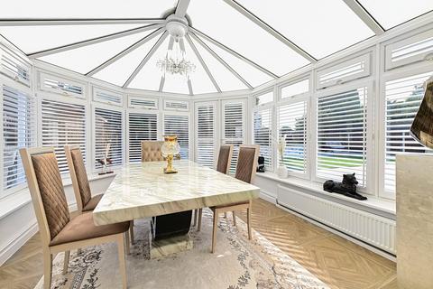 154 Hithermoor Road, Staines-upon-thames, TW19 6BB
