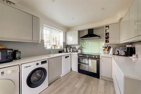 1 Adversane Road, Worthing, BN14 7QJ