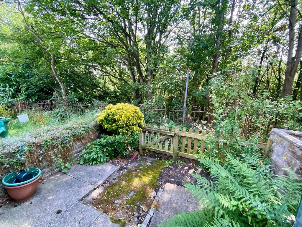Rear garden and aspect.jpg