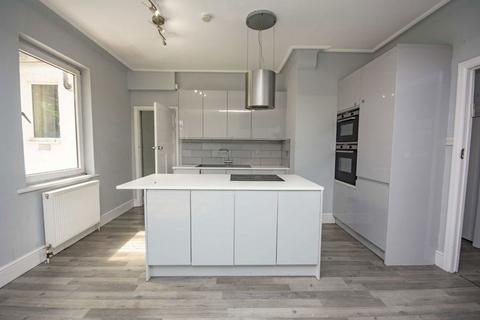 undefined, Egerton Gardens, London NW4