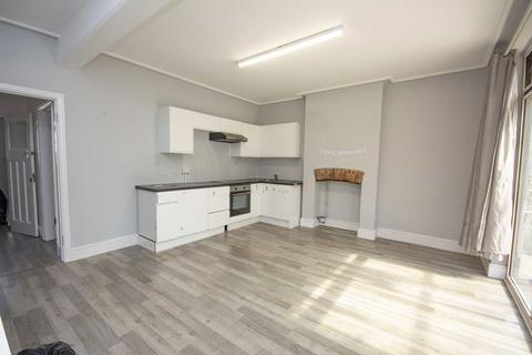 undefined, Egerton Gardens, London NW4