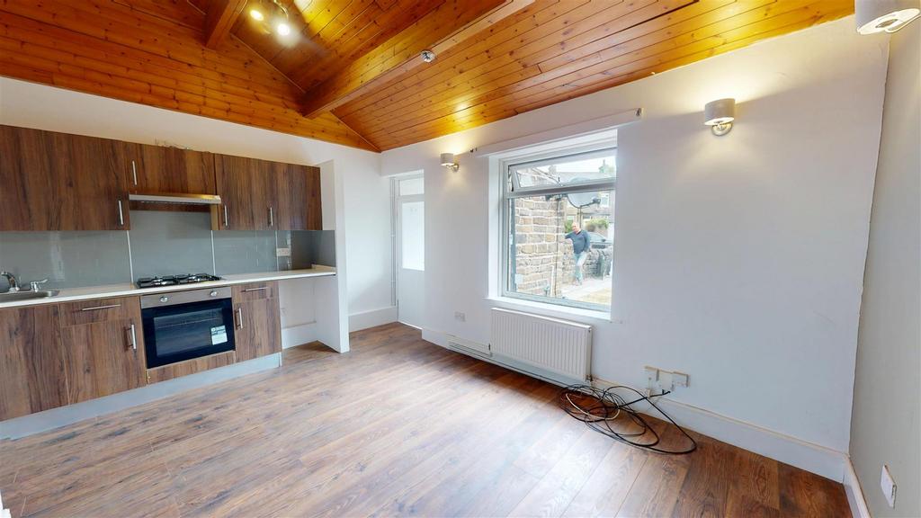 Living/Dining Area