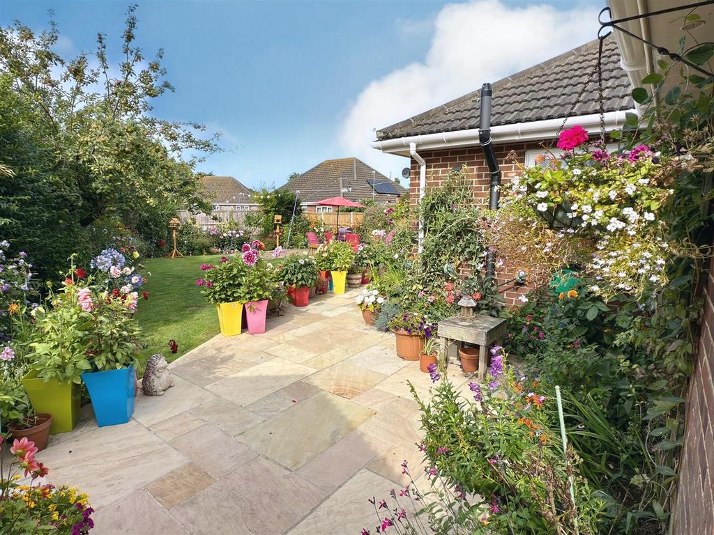 PATIO TO GARDEN AREA.jpg