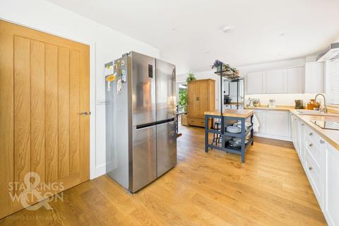 4 bedroom detached house for sale, High Road, Needham, Harleston
