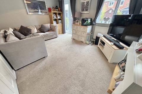 3 Betjeman Close, Bispham, Blackpool, FY2 0FQ