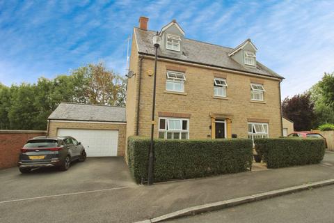 64 Britten Road, Swindon, SN25 2HQ