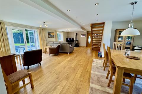 undefined, Boduan, Pwllheli