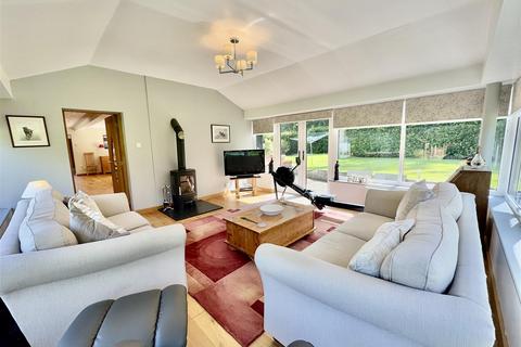 undefined, Boduan, Pwllheli