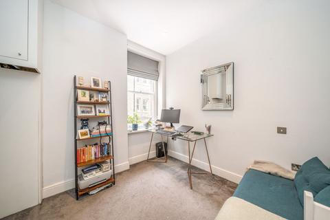 2 bedroom flat for sale, Prince Of Wales Drive, London SW11