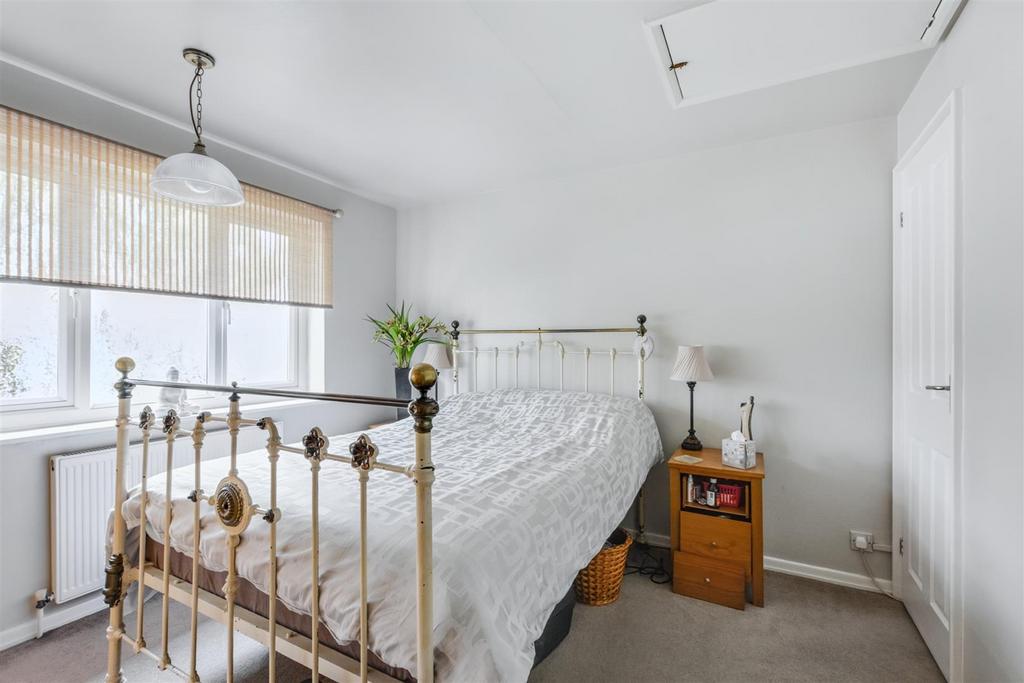 Bedroom 2.jpeg