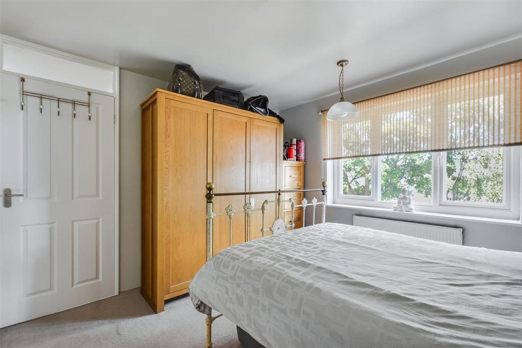Bedroom 2 2.jpeg
