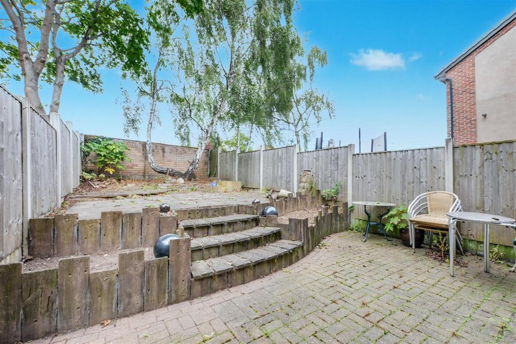 Garden 2.jpeg