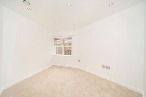 2 bedroom flat for sale, Darlaston Road, London SW19