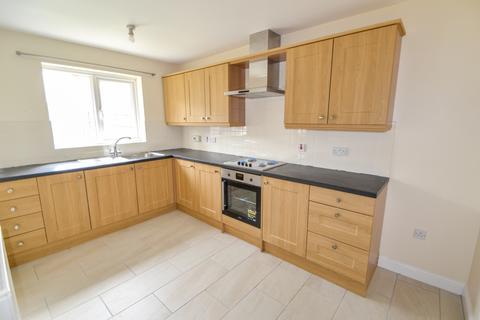 4 bedroom detached house to rent, Ambleside Way, Donnington