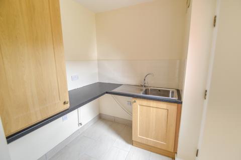 4 bedroom detached house to rent, Ambleside Way, Donnington
