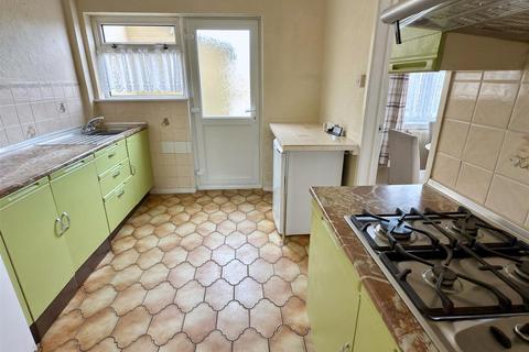 3 bedroom terraced house for sale, Love Road, Lowestoft, Suffolk, NR32