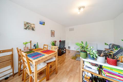 1 bedroom flat for sale, Stockwell Lane, London, SW9