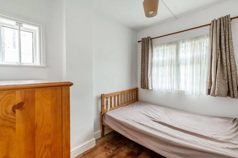 2 bedroom maisonette for sale, Greenhill Road, Harrow, HA1