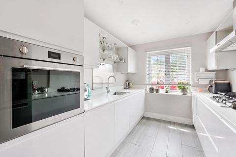 undefined, Chessington Road, Ewell