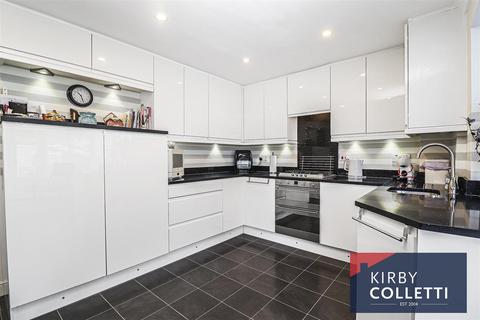 undefined, Jacksons Drive, Cheshunt