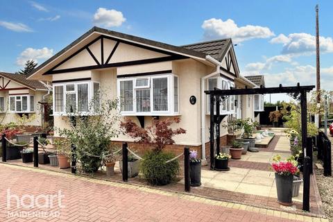 undefined, The Paddock Lakeview, Maidenhead