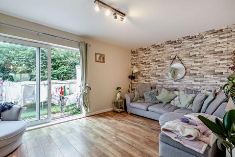 5 Burden Close, Bodmin, PL31 1NY