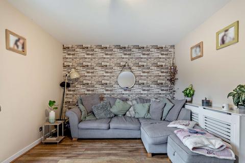 5 Burden Close, Bodmin, PL31 1NY
