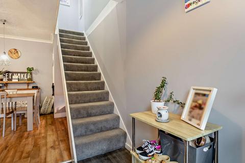 5 Burden Close, Bodmin, PL31 1NY