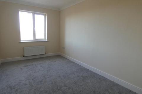 2 bedroom flat to rent, Griffin Court, Northfleet