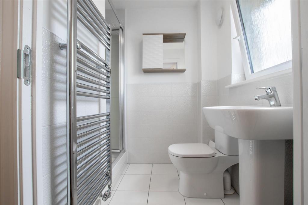 Ensuite.jpg